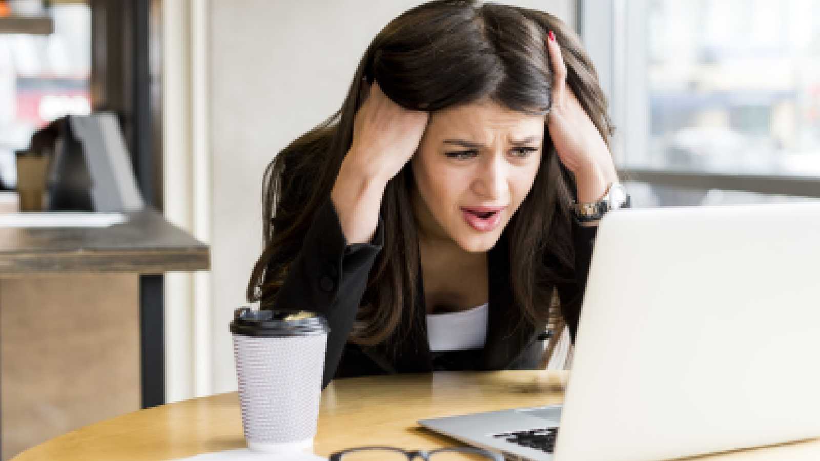 A woman experiencing job burnout