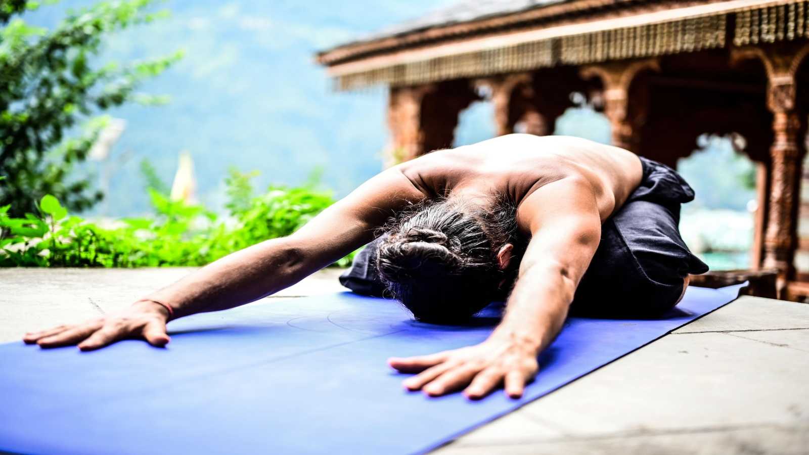 5 yoga poses that help relieve symptoms of depression