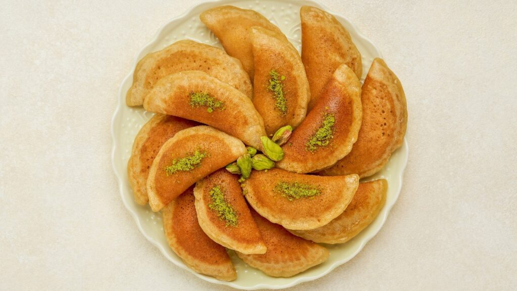 5 healthy Holi recipes: Festive delights that support your gut